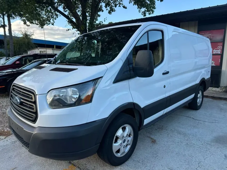 2019 Ford Transit Van photo 1