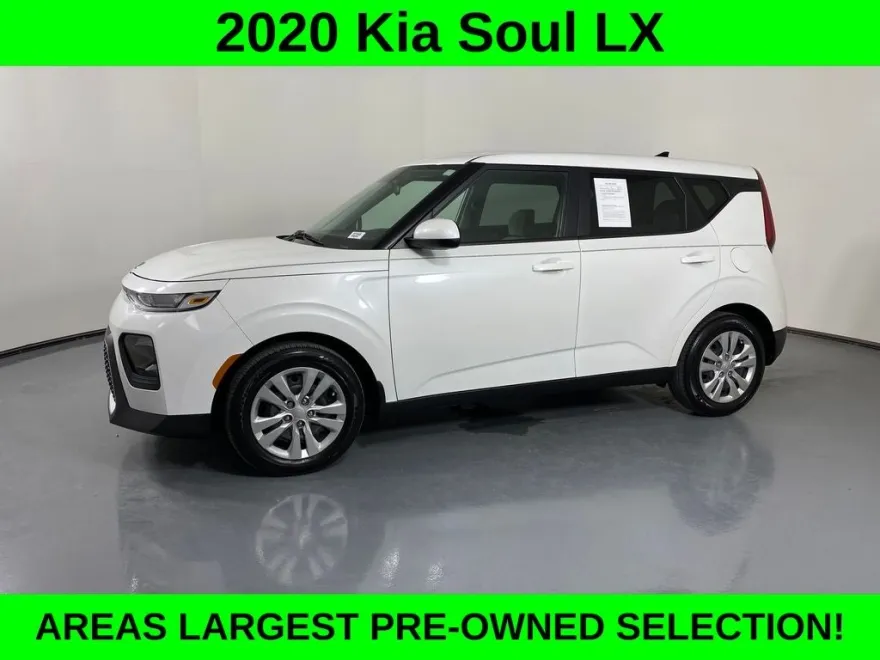 2020 Kia Soul LX photo 1