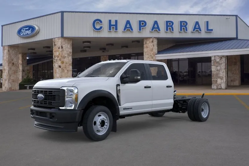 2025 Ford F-450 XL photo 1