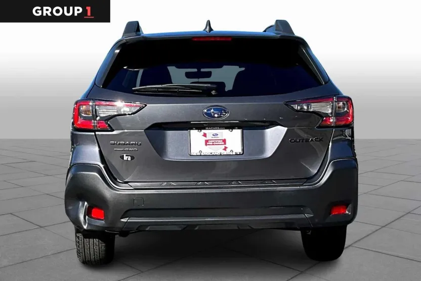 2023 Subaru Outback Onyx Edition photo 1