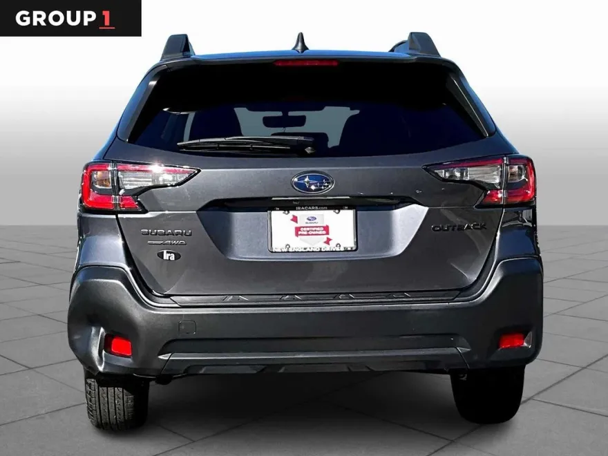 2023 Subaru Outback Onyx Edition photo 1