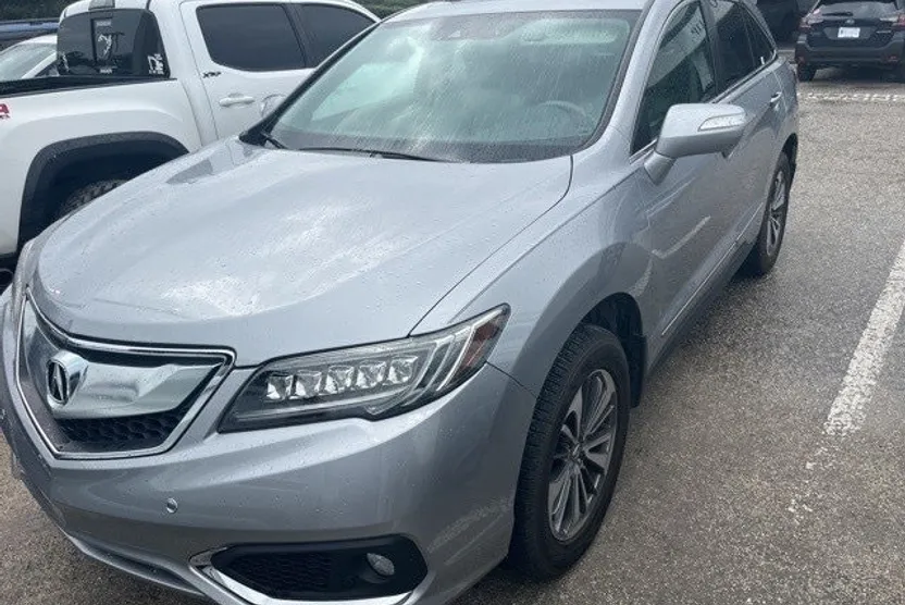 2017 Acura RDX Advance photo 1