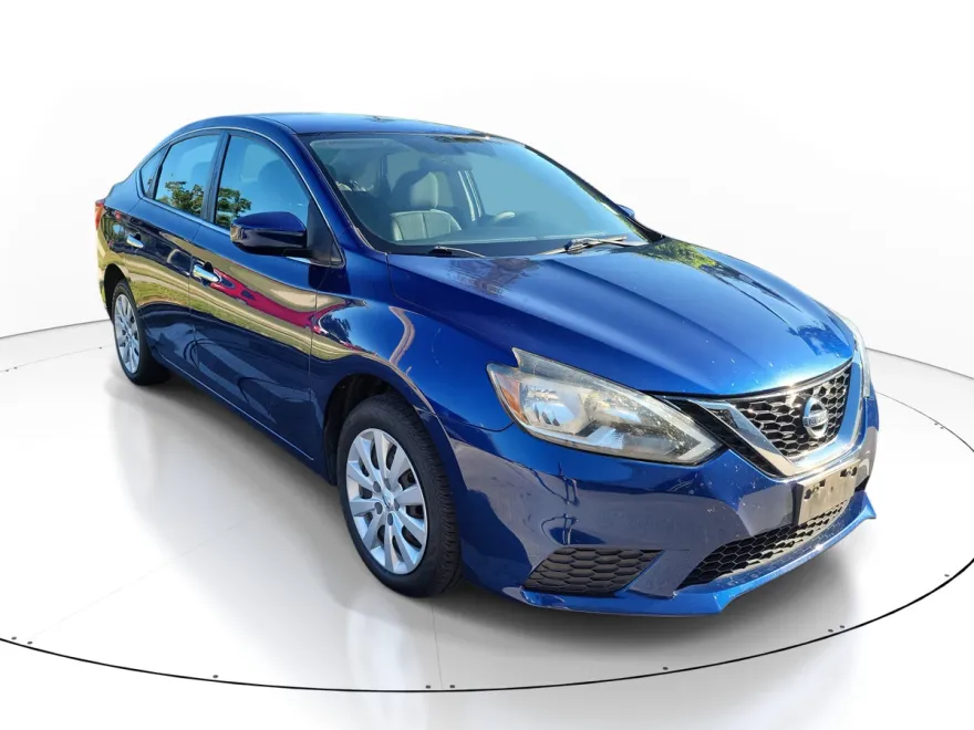 2017 Nissan Sentra SV photo 1