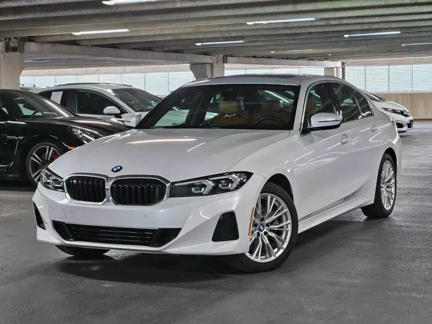 2024 Bmw 330i photo 1
