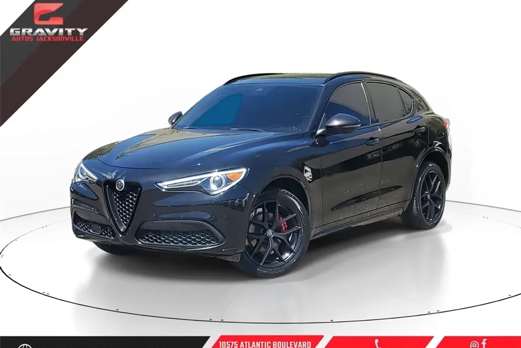 2021 Alfa Romeo Stelvio Ti photo 1