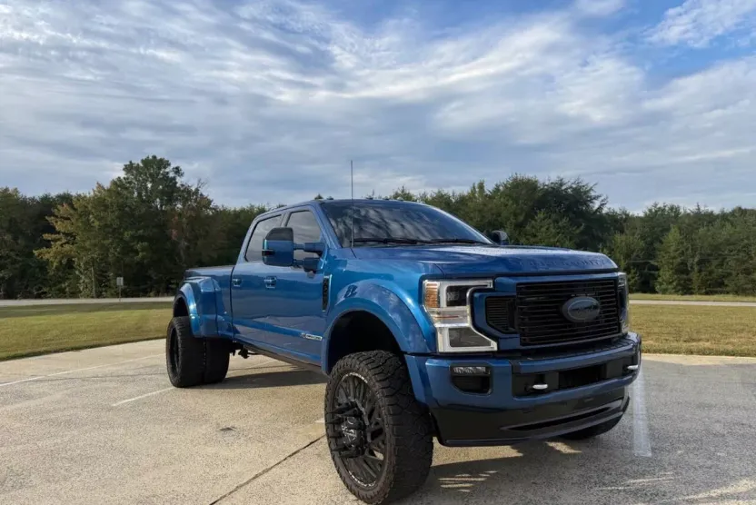2022 Ford F-450 King Ranch photo 1