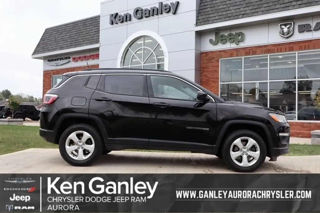 2019 Jeep Compass Latitude photo 1