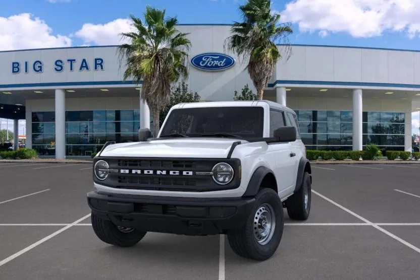 2025 Ford Bronco Base photo 1