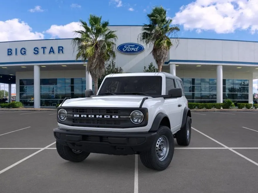 2025 Ford Bronco Base photo 1