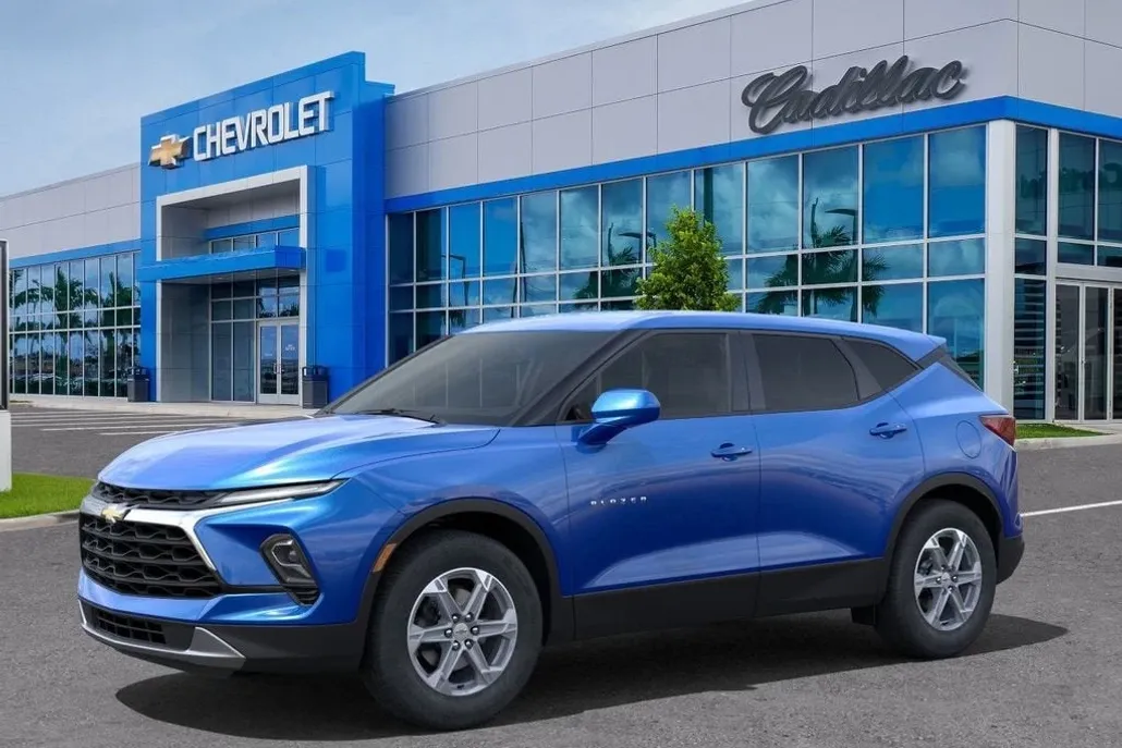 2025 Chevrolet Blazer 2LT photo 1