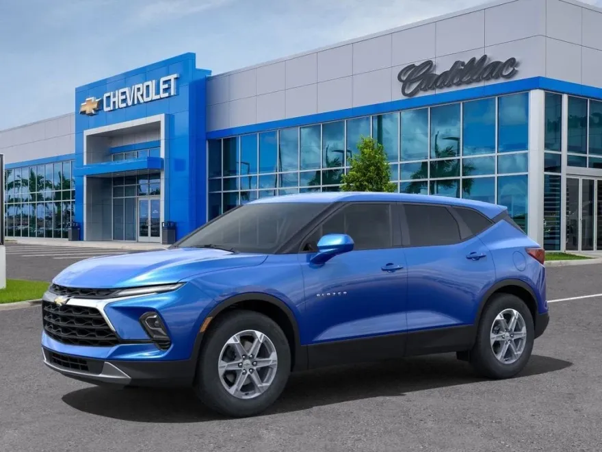 2025 Chevrolet Blazer 2LT photo 1