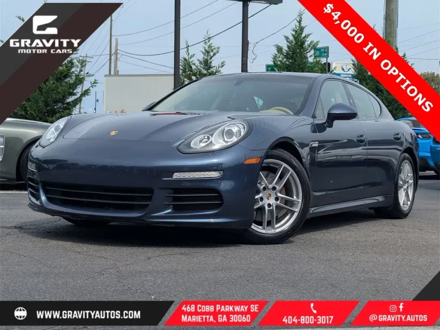 2014 Porsche Panamera 4 photo 1