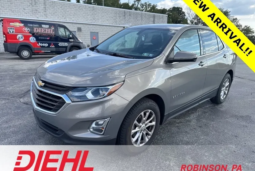 2018 Chevrolet Equinox LT photo 1