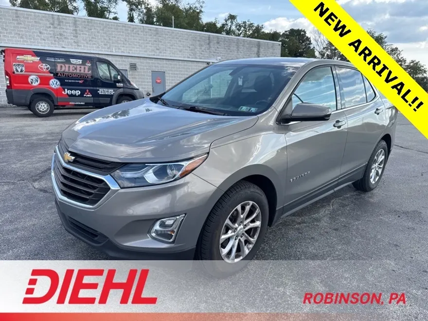 2018 Chevrolet Equinox LT photo 1
