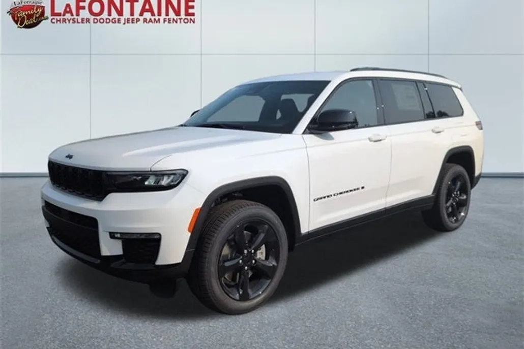 2025 Jeep Grand Cherokee L photo 1