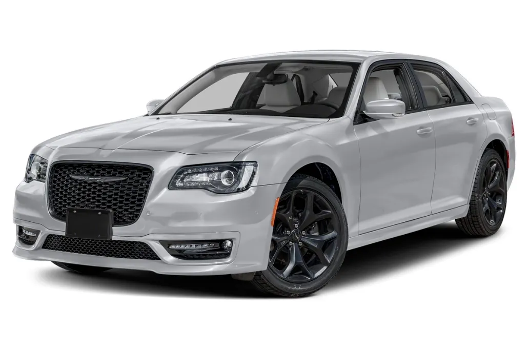 2023 Chrysler 300 Touring L photo 1