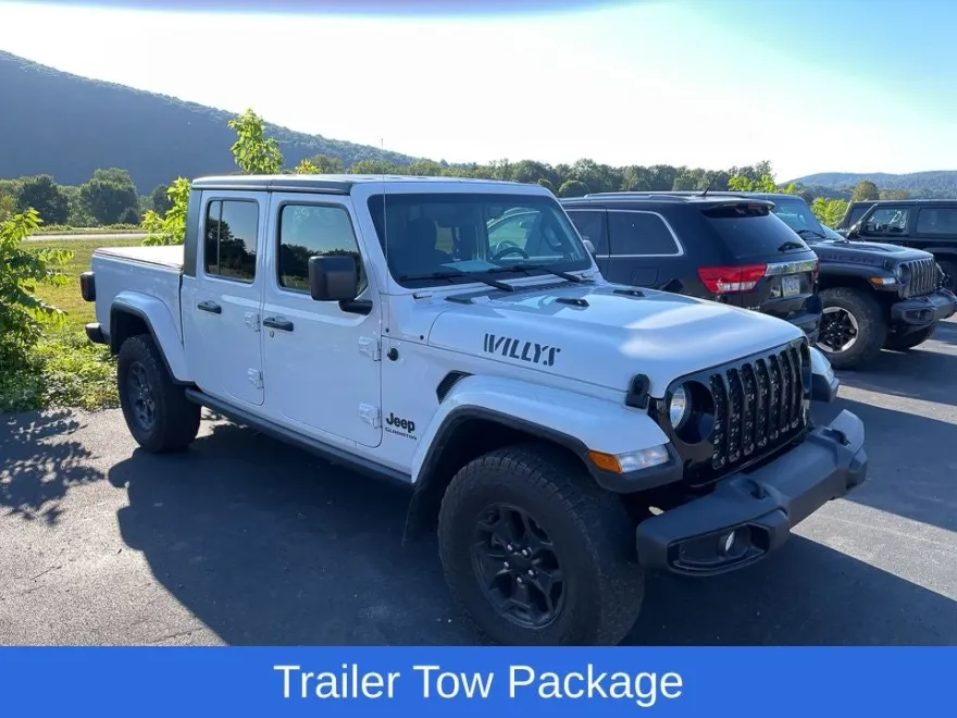 2021 Jeep Gladiator Willys photo 1