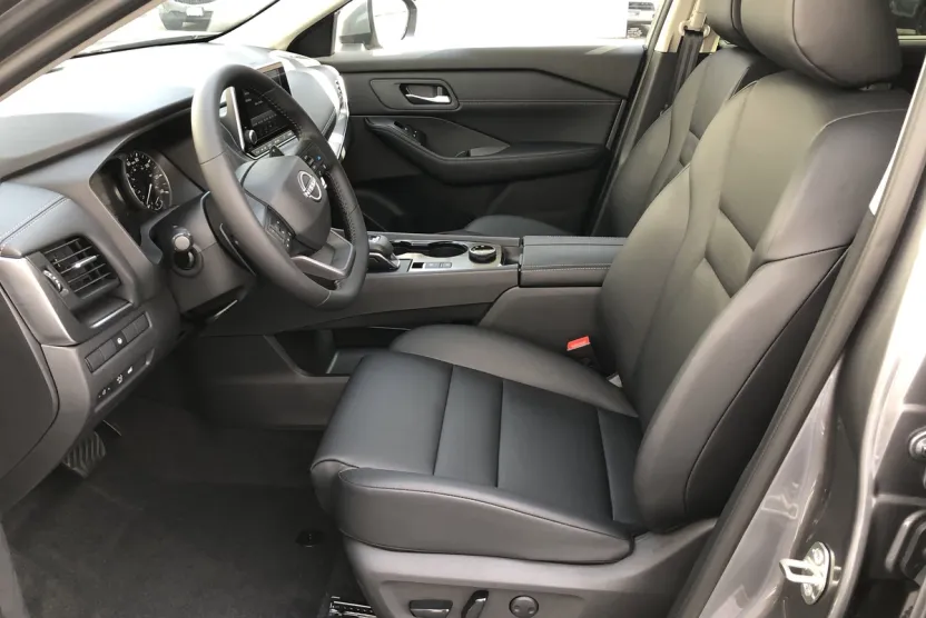 2026 Nissan Rogue SV photo 1