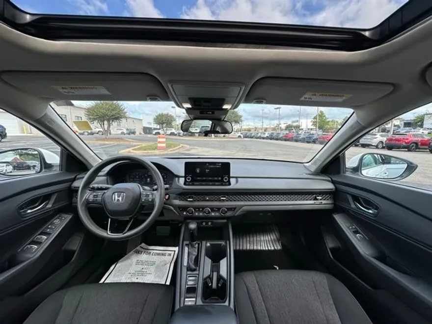 2023 Honda Accord EX photo 1