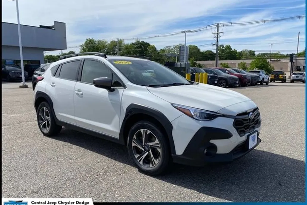 2024 Subaru Crosstrek Premium photo 1