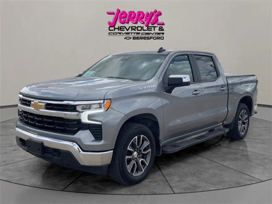2025 Chevrolet Silverado 1500 LT photo 1
