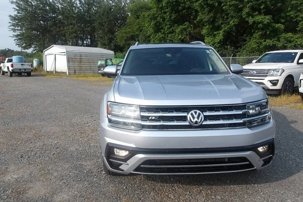 2019 Volkswagen Atlas V6 SEL R-Line photo 1