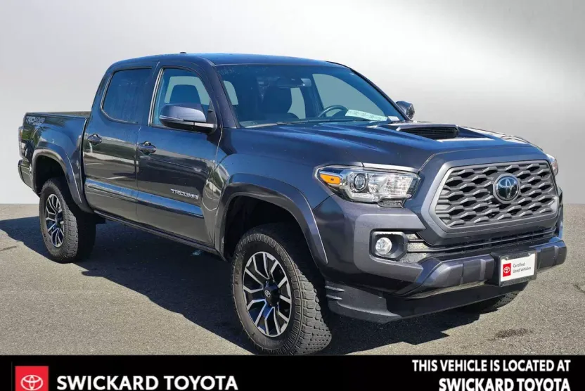 2021 Toyota Tacoma TRD Sport V6 photo 1