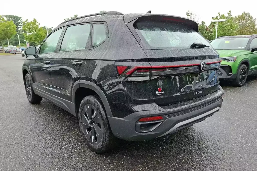 2025 Volkswagen Tiguan SE R-Line Black photo 1