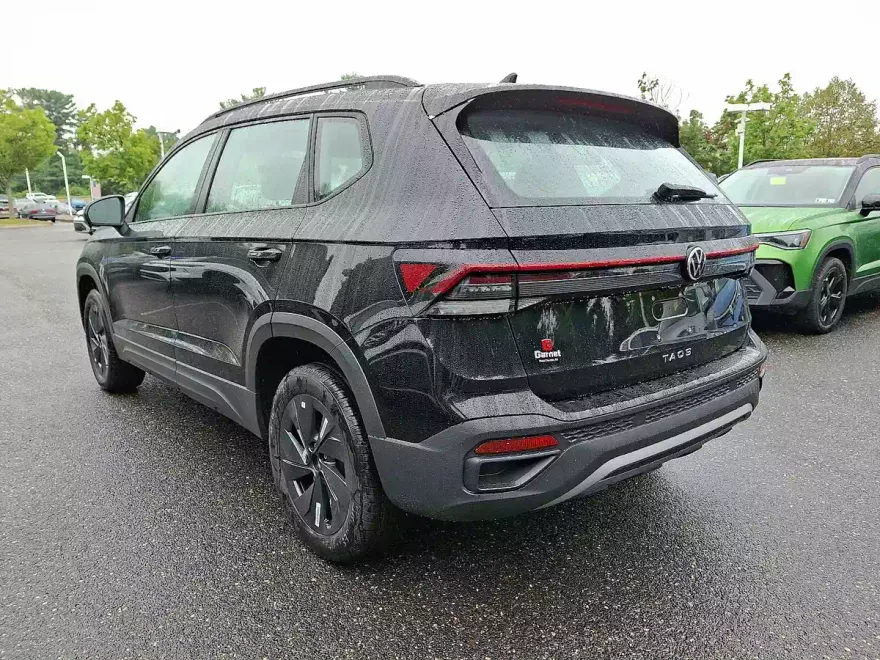 2025 Volkswagen Tiguan SE R-Line Black photo 1