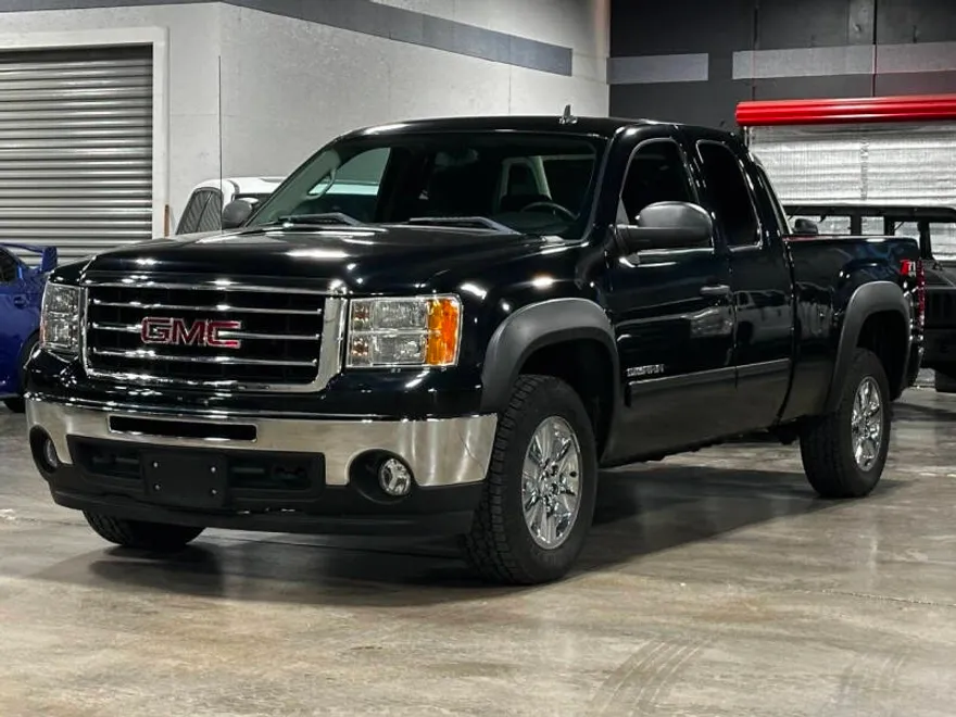 2012 Gmc Sierra 1500 SLE photo 1