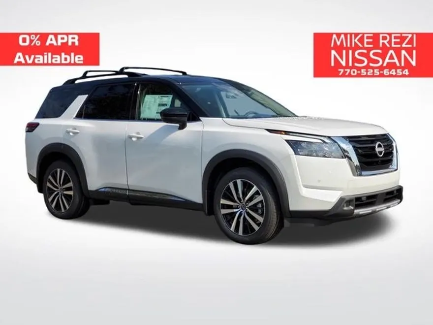2025 Nissan Pathfinder Platinum photo 1