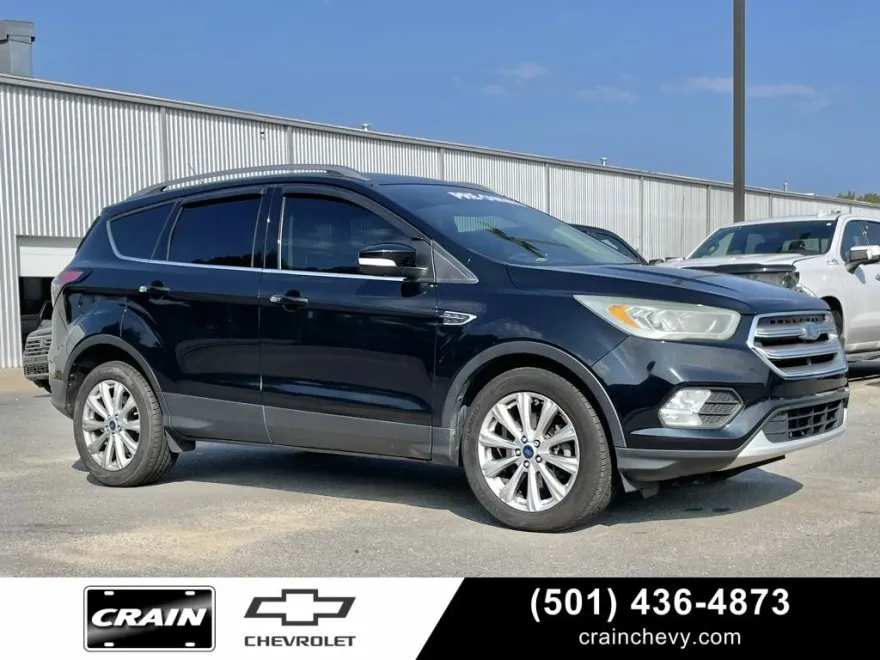 2017 Ford Escape Titanium photo 1