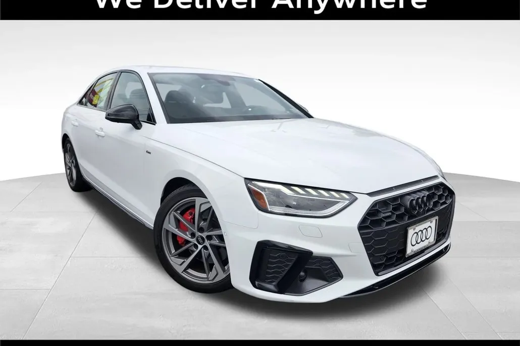 2022 Audi A4 45 S line Prestige photo 1