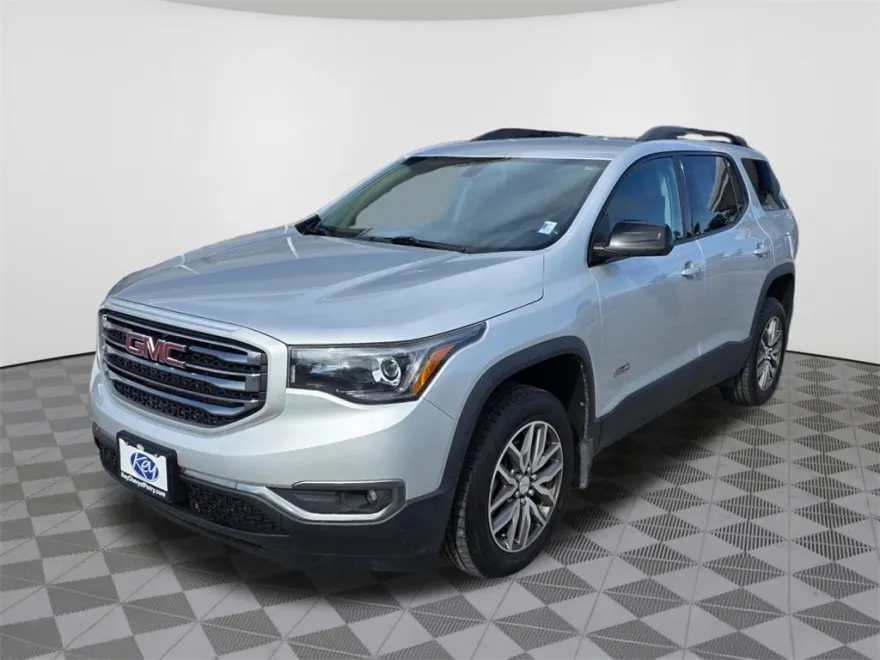 2017 Gmc Acadia SLE photo 1