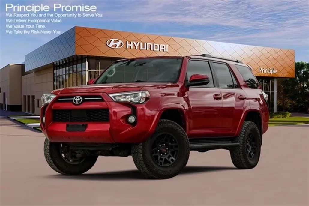 2020 Toyota 4Runner SR5 photo 1