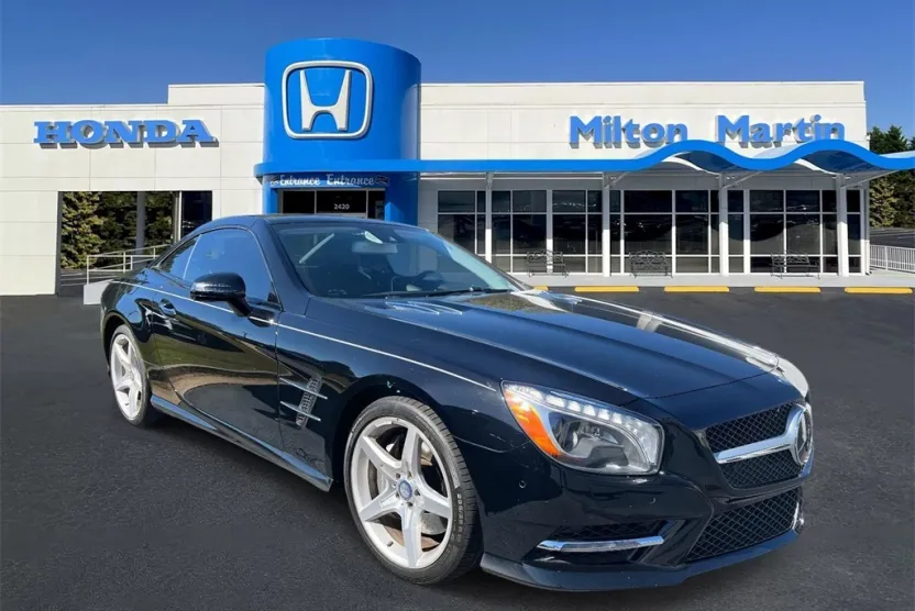 2015 Mercedes Benz SL 550 photo 1