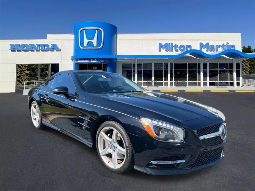 2015 Mercedes Benz SL 550 photo 1