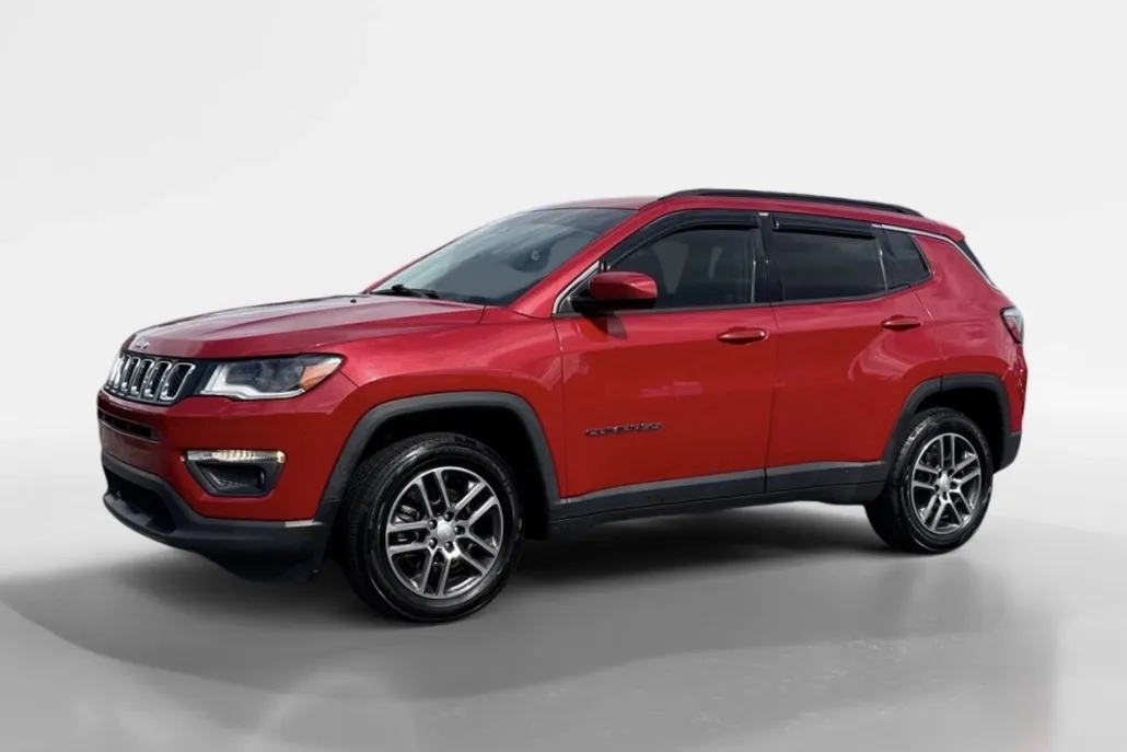 2017 Jeep Compass North Edition Latitude photo 1