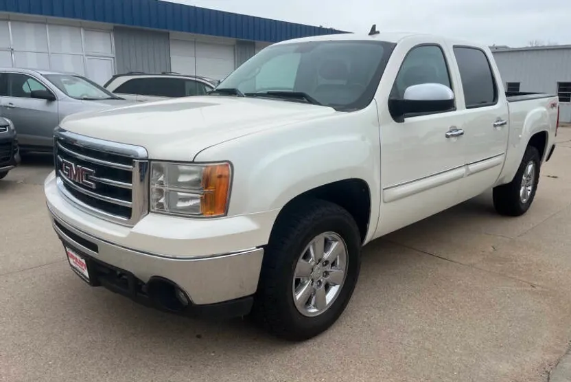 2012 Gmc Sierra 1500 SLE photo 1