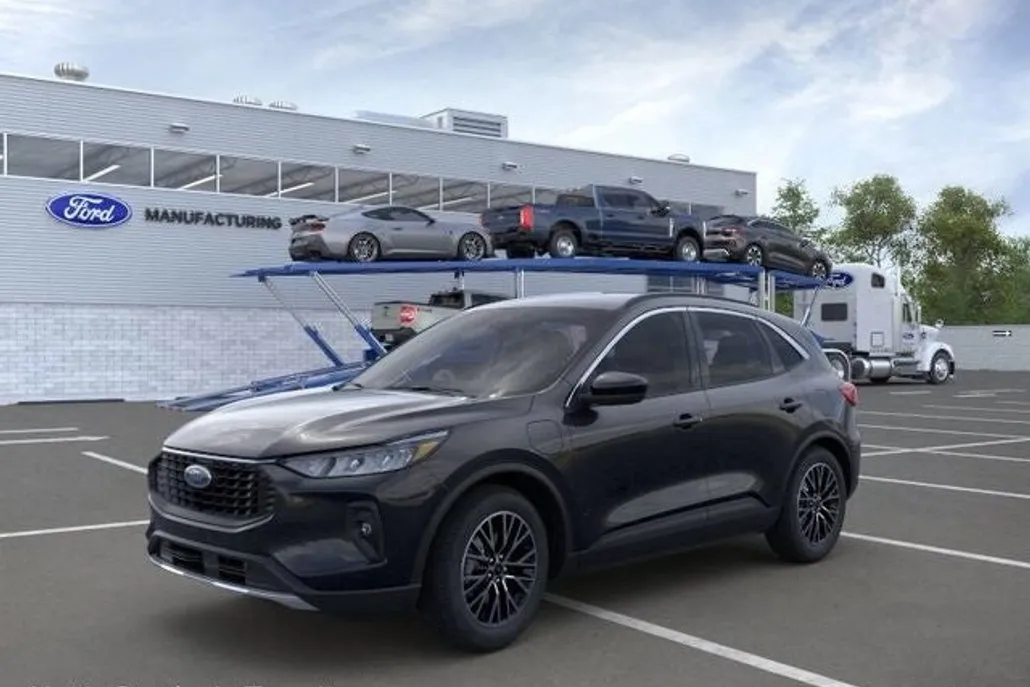 2025 Ford Escape Base photo 1