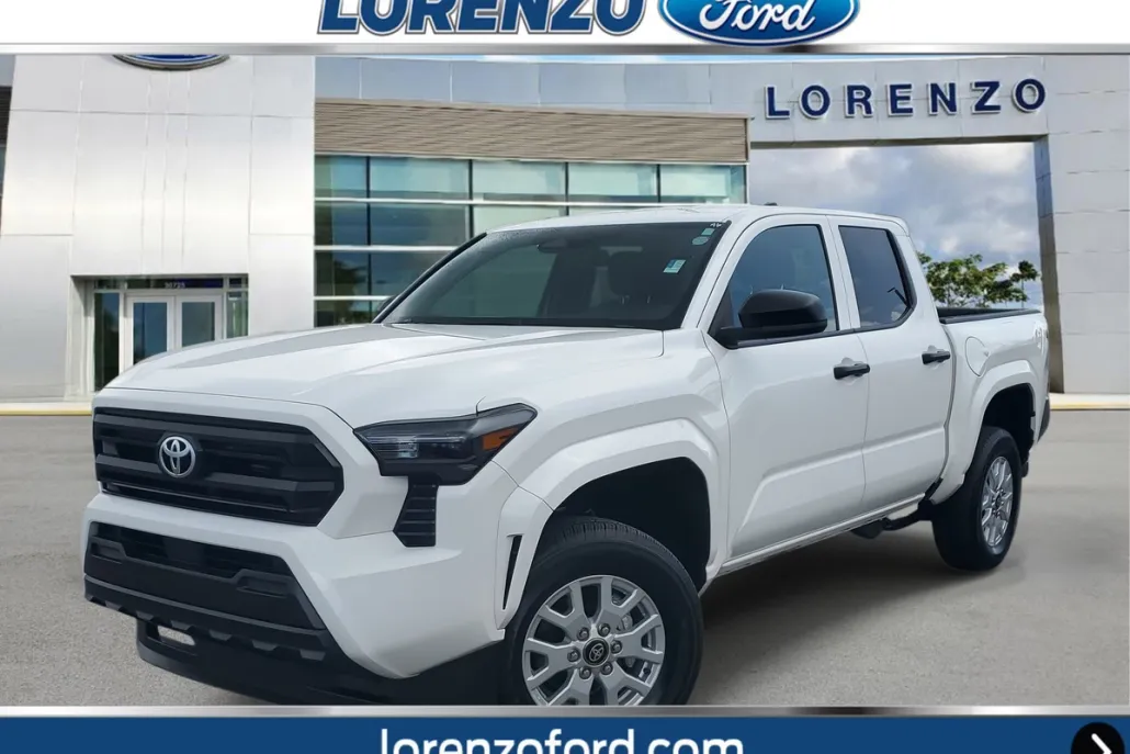 2024 Toyota Tacoma SR photo 1