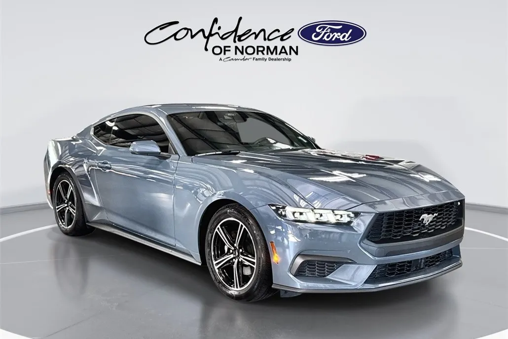 2024 Ford Mustang EcoBoost photo 1
