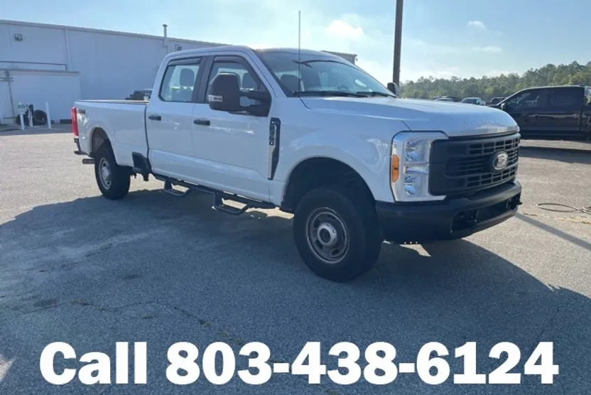 2023 Ford F-350 XL photo 1