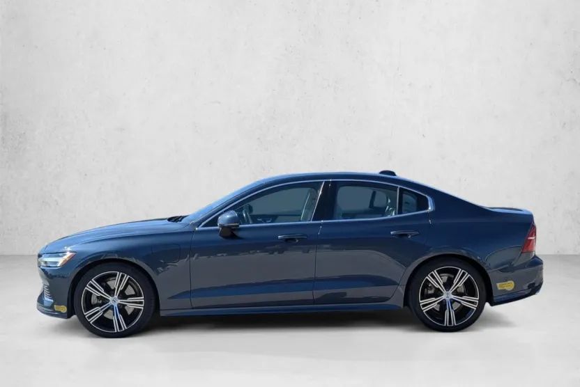 2022 Volvo S60 Recharge Inscription photo 1