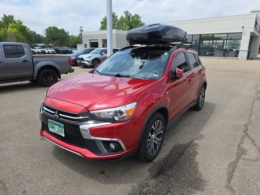 2018 Mitsubishi Outlander Sport SEL photo 1