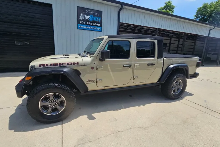 2020 Jeep Gladiator Rubicon photo 1