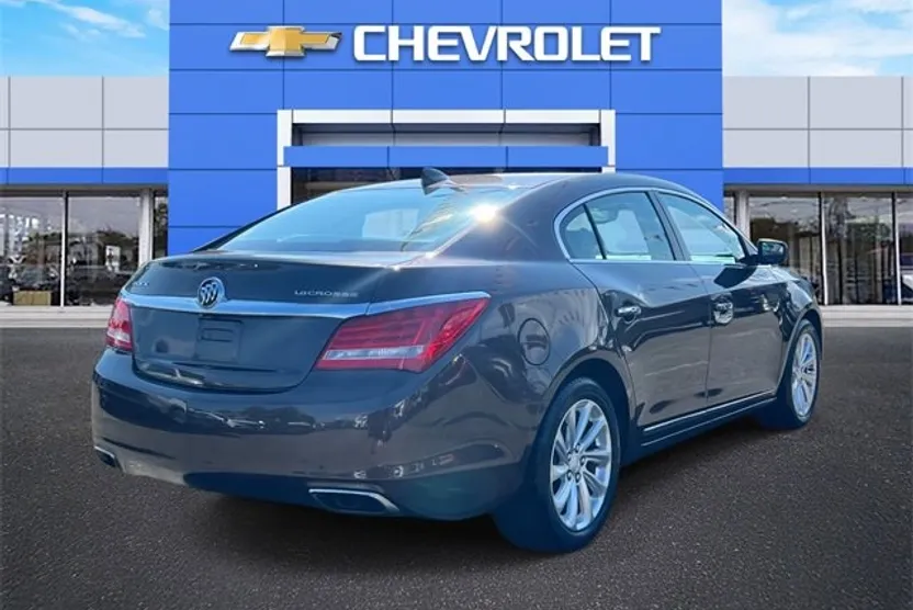 2015 Buick LaCrosse Leather photo 1