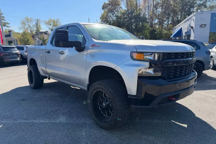 2019 Chevrolet Silverado 1500 Custom Trail Boss photo 1