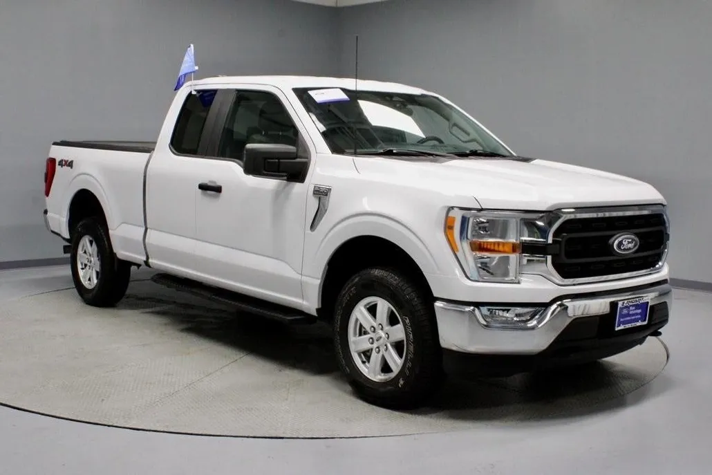 2021 Ford F-150 XLT photo 1