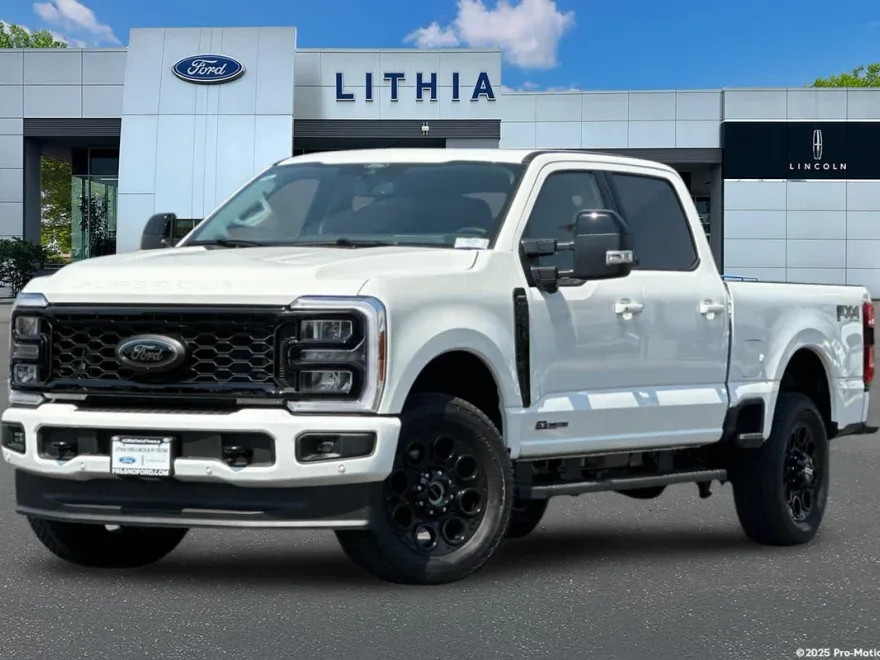 2025 Ford F-250 Lariat photo 1